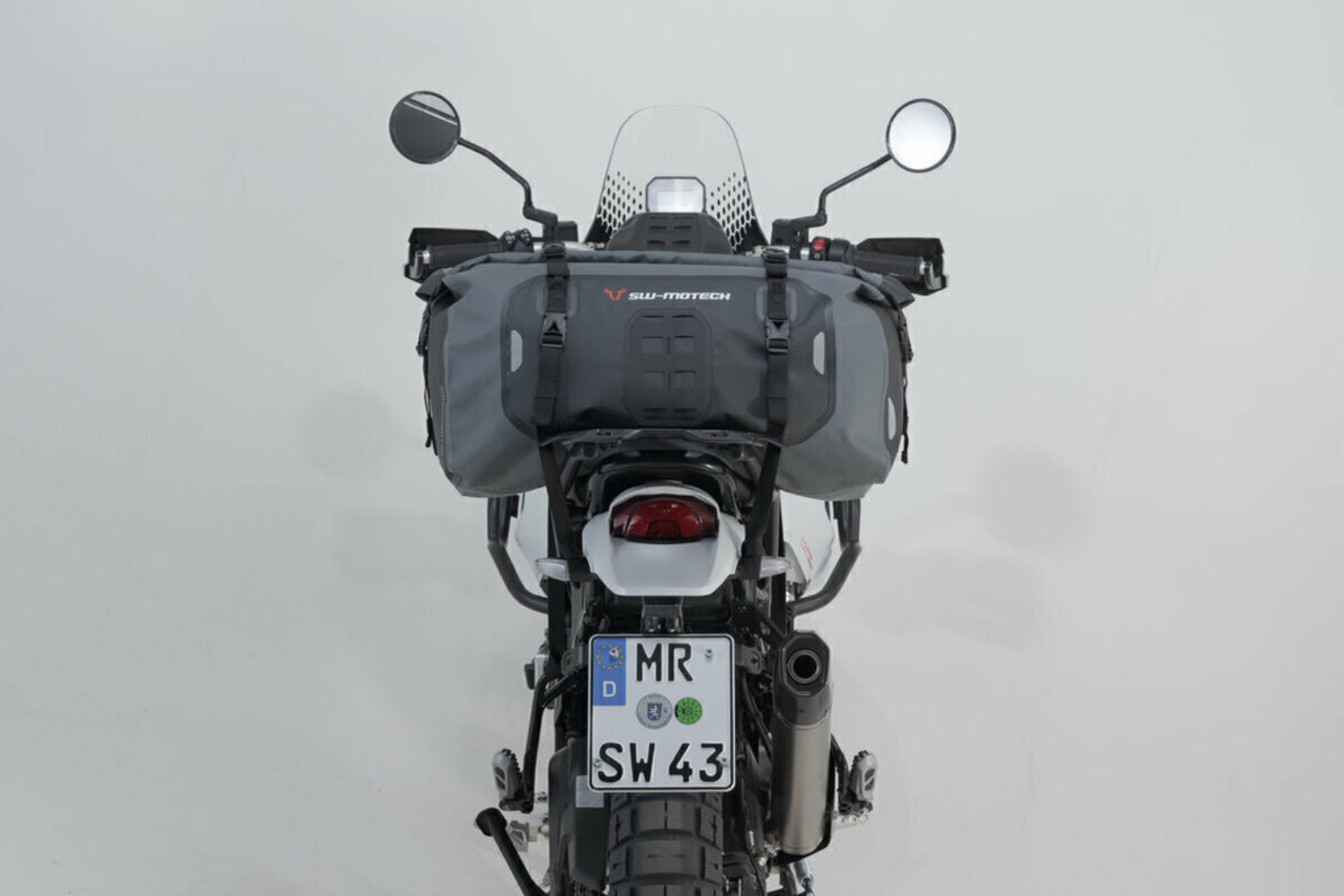 Maleta Universal Trasera Impermeable Sw-motech Drybag 35 L