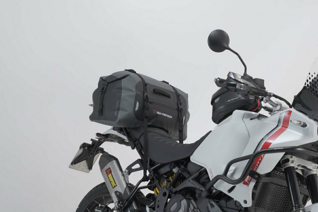 Maleta Universal Trasera Impermeable Sw-motech Drybag 35 L